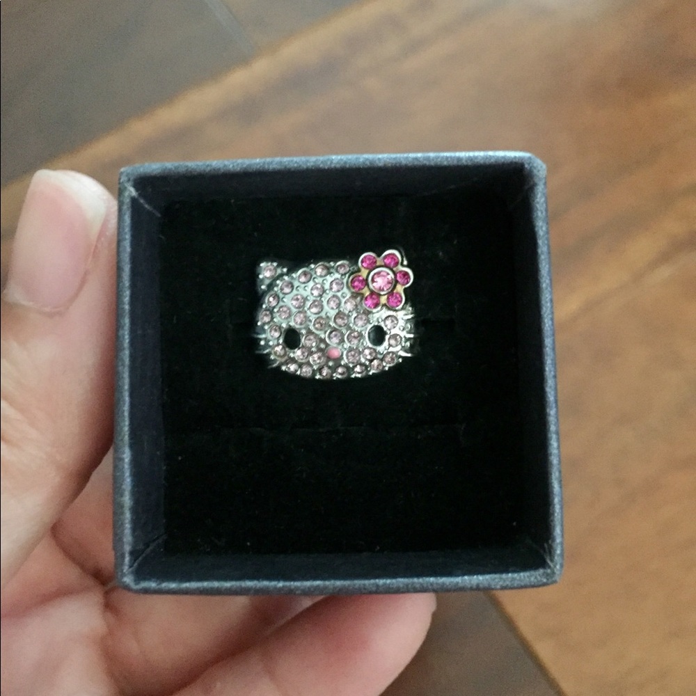 Hello Kitty Adjustable Ring